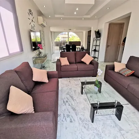 Beach And Pool With Deck, Outdoor Furniture And Stone Bbq Vilă
